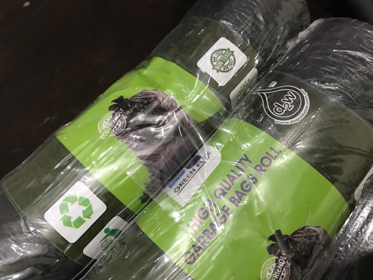 garbage bag Garbage black shoppers bag, GRGWD.COM, cartofmartGarbage black shoppers bag, GRGWD.COM, cartofmart