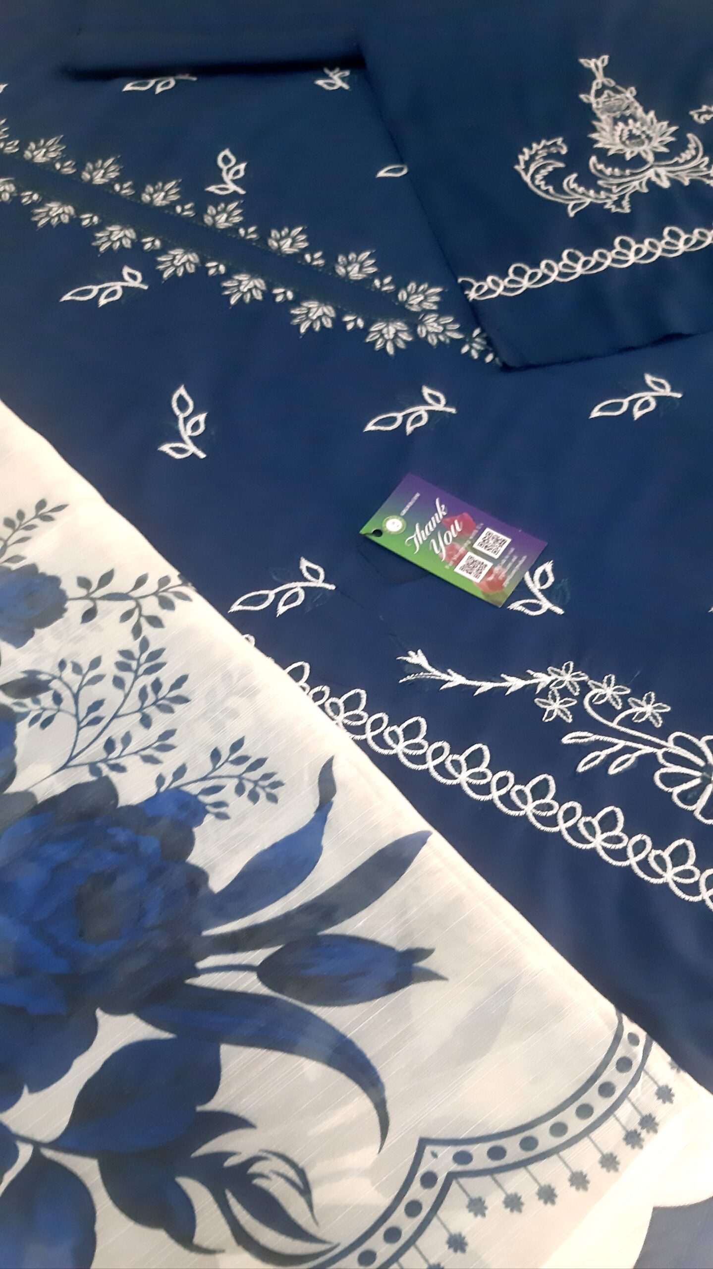 Embroidered 3 pcs lawn suit.